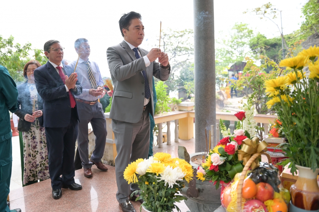 Tháng 3 ở Ninh Vân!