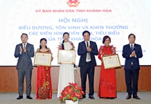Biểu dương, khen thưởng 3 cá nhân điển hình tiên tiến, tiêu biểu