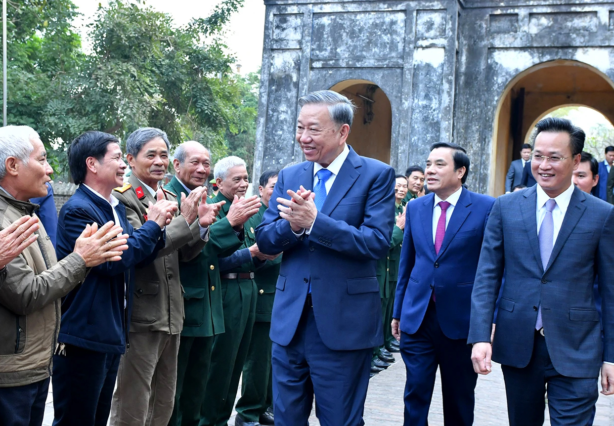 Tăng cường củng cố, xây dựng tổ chức cơ sở đảng và nâng cao chất lượng đội ngũ đảng viên trong bối cảnh chính quyền địa phương hai cấp