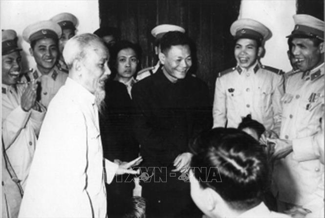 Học tập và làm theo Sáu điều Bác Hồ dạy: nền tảng xây dựng lực lượng Công an nhân dân trong sạch, vững mạnh trong kỷ nguyên mới