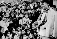 Phát triển con người Việt Nam thời kỳ mới theo chủ nghĩa nhân văn Hồ Chí Minh