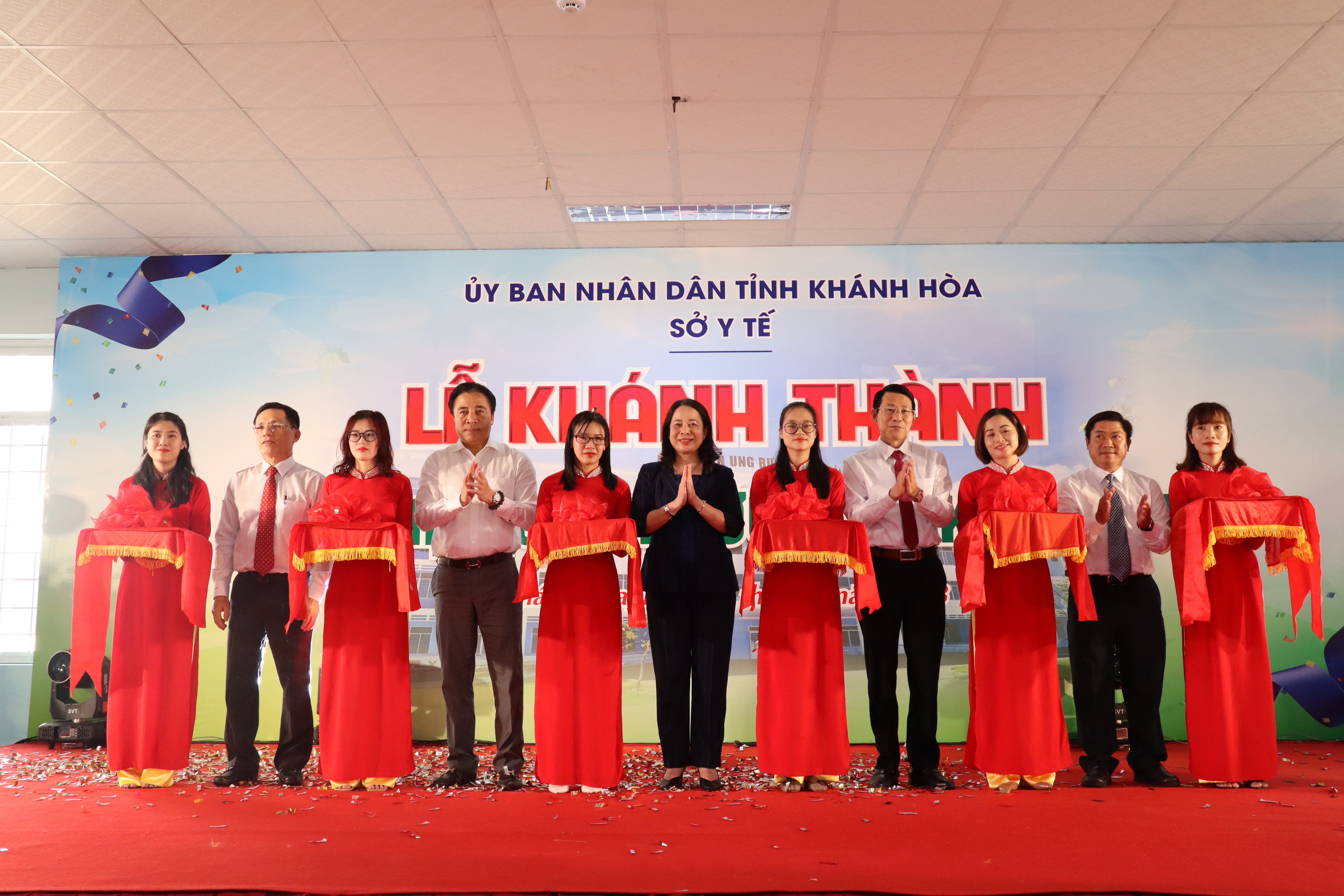 Phó Chủ tịch nước Võ Thị Ánh Xuân dự lễ khánh thành Bệnh viện Ung bướu Khánh Hòa