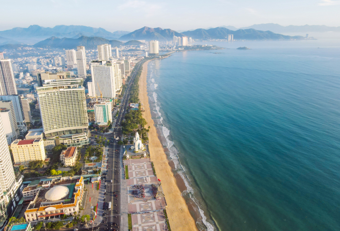Khí thế mới, tầm nhìn mới
