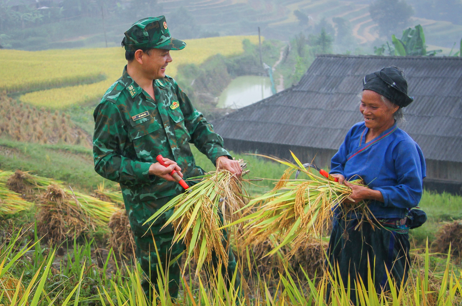 Xây dựng chuẩn mực đạo đức cách mạng của cán bộ, đảng viên trong Quân đội nhân dân Việt Nam giai đoạn mới