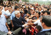 Bàn luận về những nguy cơ và thách thức đối với thời kỳ quá độ lên chủ nghĩa xã hội ở Việt Nam hiện nay