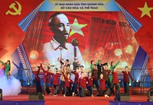 Chương trình nghệ thuật “Tổ quốc ta cờ bay”