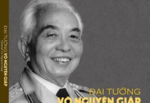 Nhà xuất bản Thông tấn ra mắt Sách ảnh "Đại tướng Võ Nguyên Giáp"