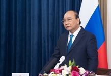 Chủ tịch nước gặp mặt cán bộ, nhân viên Đại sứ quán Việt Nam tại LB Nga
