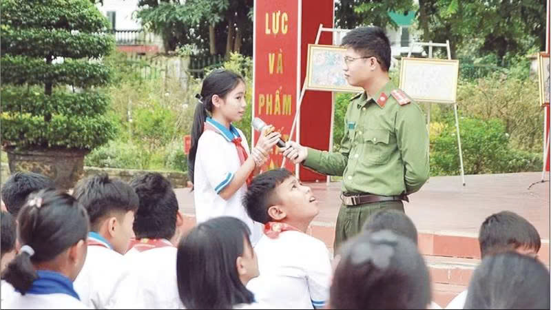 Núp bóng công nghệ để mưu đồ chống phá (Tiếp theo và hết) (★) Bài 2: Xây dựng không gian mạng lành mạnh, minh bạch và có sức đề kháng