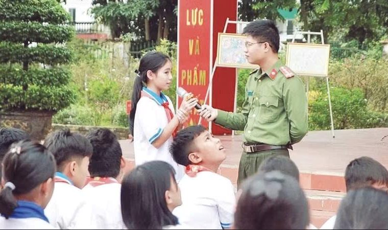Núp bóng công nghệ để mưu đồ chống phá (Tiếp theo và hết) (★) Bài 2: Xây dựng không gian mạng lành mạnh, minh bạch và có sức đề kháng