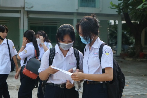 Kỳ thi vào lớp 10: Đề Toán nhẹ nhàng, vừa sức