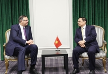 Thủ tướng Chính phủ Phạm Minh Chính làm việc với nhiều tập đoàn lớn của Pháp