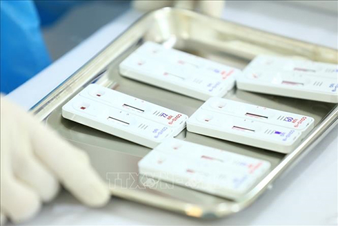 Xử lý nghiêm hành vi đầu cơ, găm hàng tăng giá kit-test Covid-19