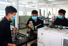 Chú trọng phát triển giáo dục nghề nghiệp