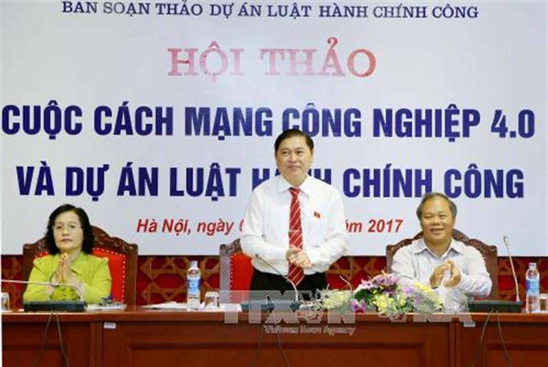 Hội thảo cuộc cách mạng công nghiệp 4.0 và dự án Luật Hành chính công