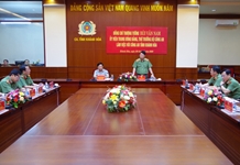 Thứ trưởng Bộ Công an Bùi Văn Nam làm việc với Công an tỉnh Khánh Hòa