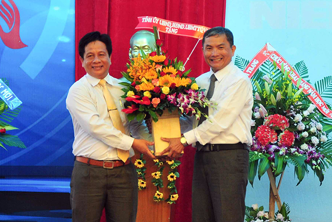 Náo nức khai giảng năm học mới (phần 2)