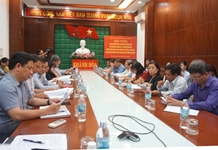 Tăng cường sự lãnh đạo, chỉ đạo đối với hoạt động của trung tâm chính trị cấp huyện