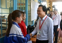 Bộ trưởng Phùng Xuân Nhạ: Cần tạo tâm lý nhẹ nhàng, thoải mái cho thí sinh