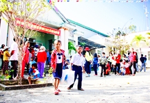 Tết ấm với trẻ em nghèo