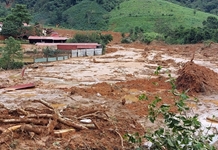 Không để những kẻ "nhìn qua lỗ đồng xu" xúc phạm sự hy sinh của cán bộ, chiến sĩ quân đội!