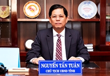 Tiếp tục phấn đấu để Khánh Hòa trở thành trung tâm kinh tế biển, du lịch, dịch vụ lớn của cả nước