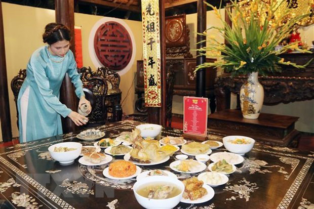 Đoàn kết, sẻ chia để cùng đón Tết cổ truyền an lành
