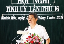 Cùng với triển khai chuẩn bị cho đại hội đảng bộ các cấp, phải tập trung lãnh đạo hoàn thành tốt nhiệm vụ của cả năm 2019 (*)