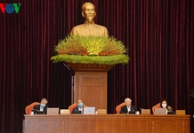 Đại hội XIII của Đảng: Chọn cán bộ, dưới có vững thì trên mới bền