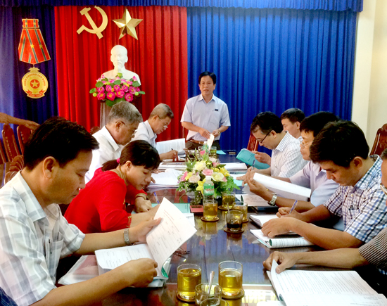 Họp Đoàn Kiểm tra 405 của Tỉnh ủy về thực hiện Chỉ thị số 05-CT/TW, ngày 15/5/2016 của Bộ Chính trị  về “Đẩy mạnh học tập và làm theo tư tưởng, đạo đức, phong cách Hồ Chí Minh” gắn với Nghị quyết Trung ương 4 khóa XII