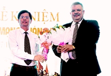 Tổ chức lễ kỷ niệm 100 năm Cách mạng Tháng Mười Nga