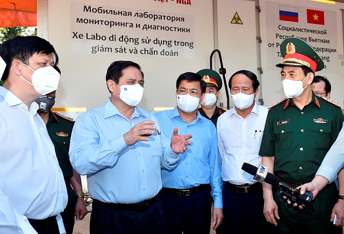 Thủ tướng: tổng tiến công toàn lực, thần tốc để chặn đứng dịch COVID-19