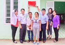 Quan tâm công tác từ thiện - xã hội