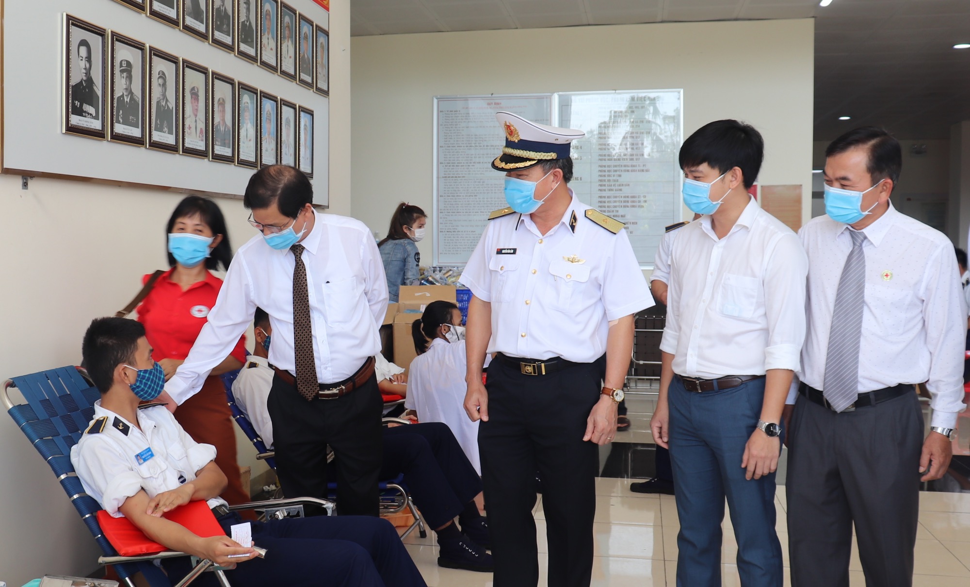 Học viện Hải Quân: Hơn 650 người tham gia hiến máu tình nguyện