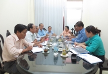 Hội đồng thẩm định họp góp ý bản thảo Lịch sử cách mạng xã Ninh Sim giai đoạn 1930-2010