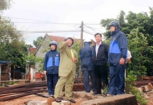 Vạn Ninh khẩn trương triển khai phương án ứng phó bão số 12