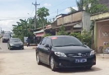 Thông tin về đoạn phim được cho là Đoàn xe của "Chủ tịch Quốc hội về thăm quê" là bịa đặt