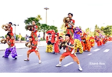 Mùa lễ hội biển
