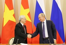 Tổng Bí thư, Chủ tịch nước gửi điện mừng nhân dịp kỷ niệm Quốc khánh LB Nga