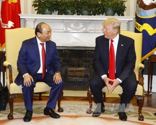 Thủ tướng Nguyễn Xuân Phúc hội đàm với Tổng thống Donald Trump