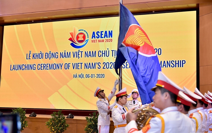 ASEAN gắn kết và chủ động thích ứng