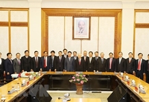 Tổng Bí thư, Chủ tịch nước Nguyễn Phú Trọng trao quyết định phân công Ủy viên Bộ Chính trị