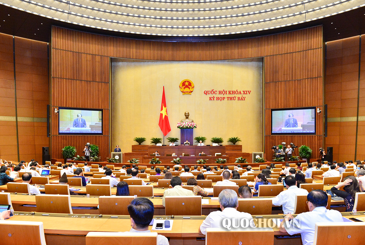 QUỐC HỘI NGHE GIẢI TRÌNH, TIẾP THU, CHỈNH LÝ DỰ THẢO LUẬT KIẾN TRÚC