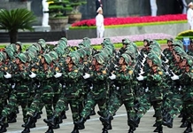 Chủ động nhận diện, đấu tranh ngăn chặn “tự diễn biến”