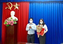 Trao Quyết định điều động và bổ nhiệm cán bộ