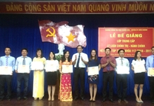 Huyện ủy Diên Khánh: 99 học viên được cấp Bằng tốt nghiệp Trung cấp Lý luận chính trị - Hành chính K.117, khóa học 2016-2017