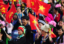 Bài 2: Tiên phong dẫn dắt, cố kết lòng người