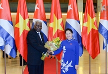 Chủ tịch Quốc hội Nguyễn Thị Kim Ngân đón, hội đàm với Chủ tịch Quốc hội Cuba Esteban Lazo Hernández
