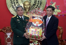 Lãnh đạo tỉnh Khánh Hòa thăm, chúc Tết các đơn vị bộ đội