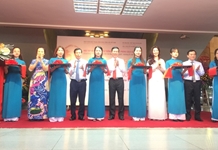 Cổ vũ, nhân rộng những tấm gương tiêu biểu trong học và làm theo Bác